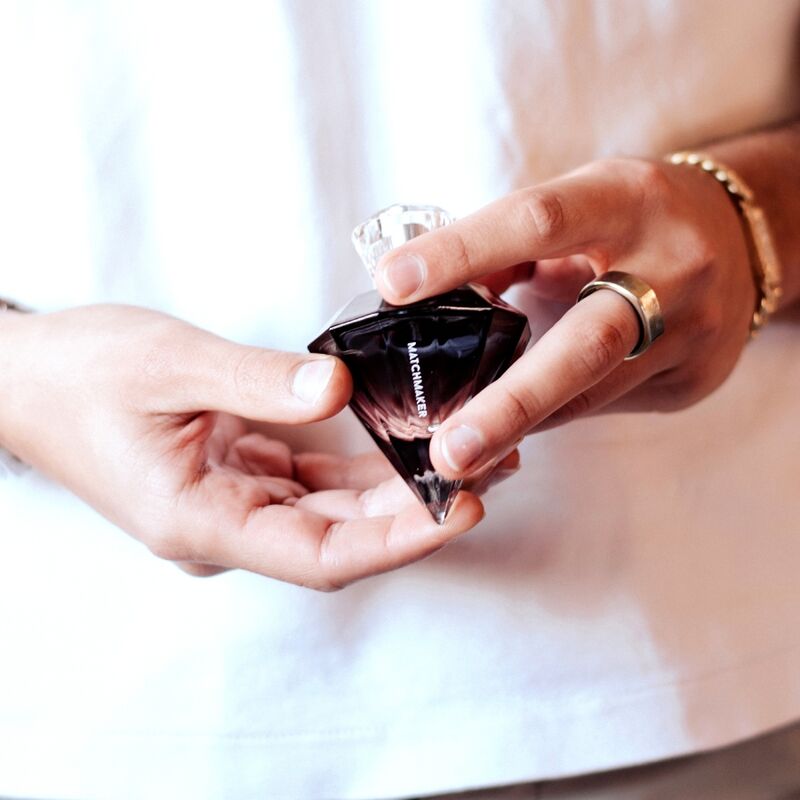 EYE OF LOVE - MATCHMAKER BLACK DIAMOND LGBTQ PERFUME FEROMONAS PARA EL 30 ML - Imagen 5