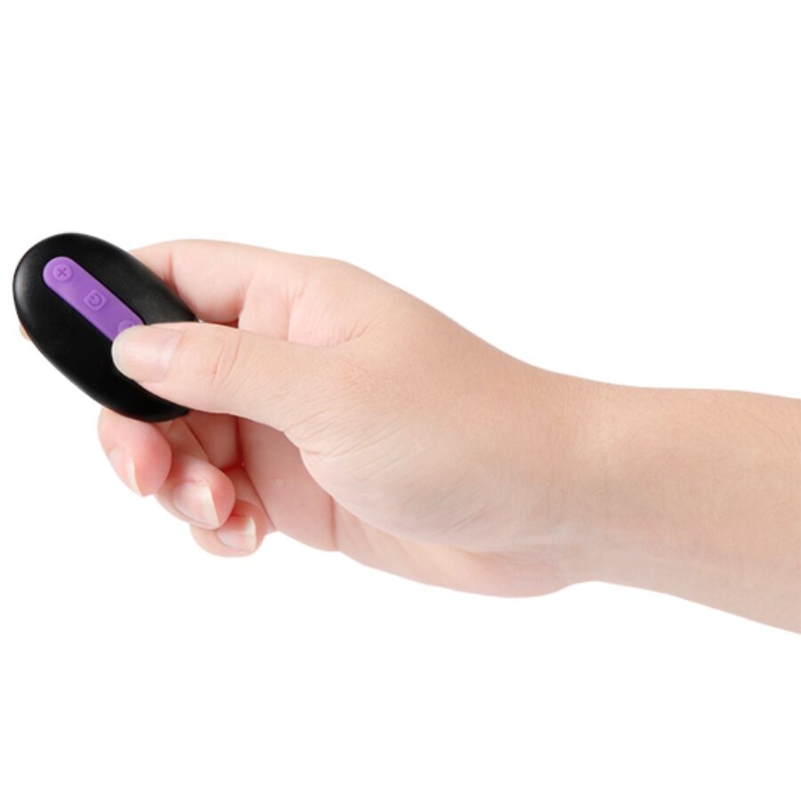 SHEQU - JULIAN DILDO Y ESTIMULADOR DE CLÍTORIS CON VIBRACIÓN Y CONTROL REMOTO 16 CM - Imagen 8