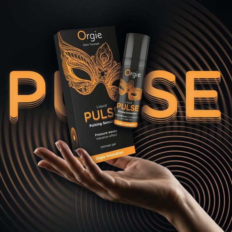 Envase y frasco de Orgie Pulse, gel íntimo, sobre una mano con el rótulo PULSE al fondo